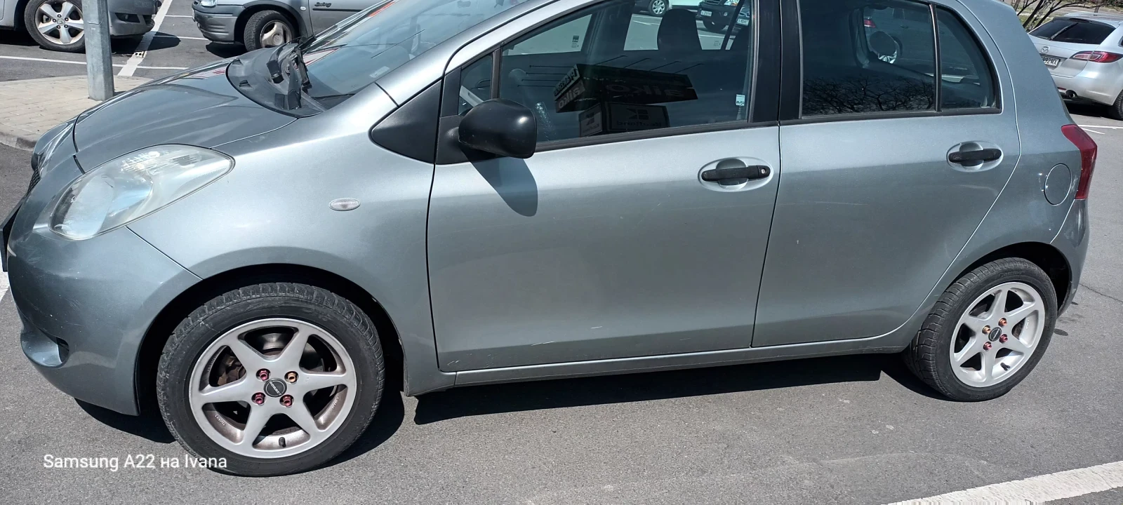 Toyota Yaris  - изображение 4