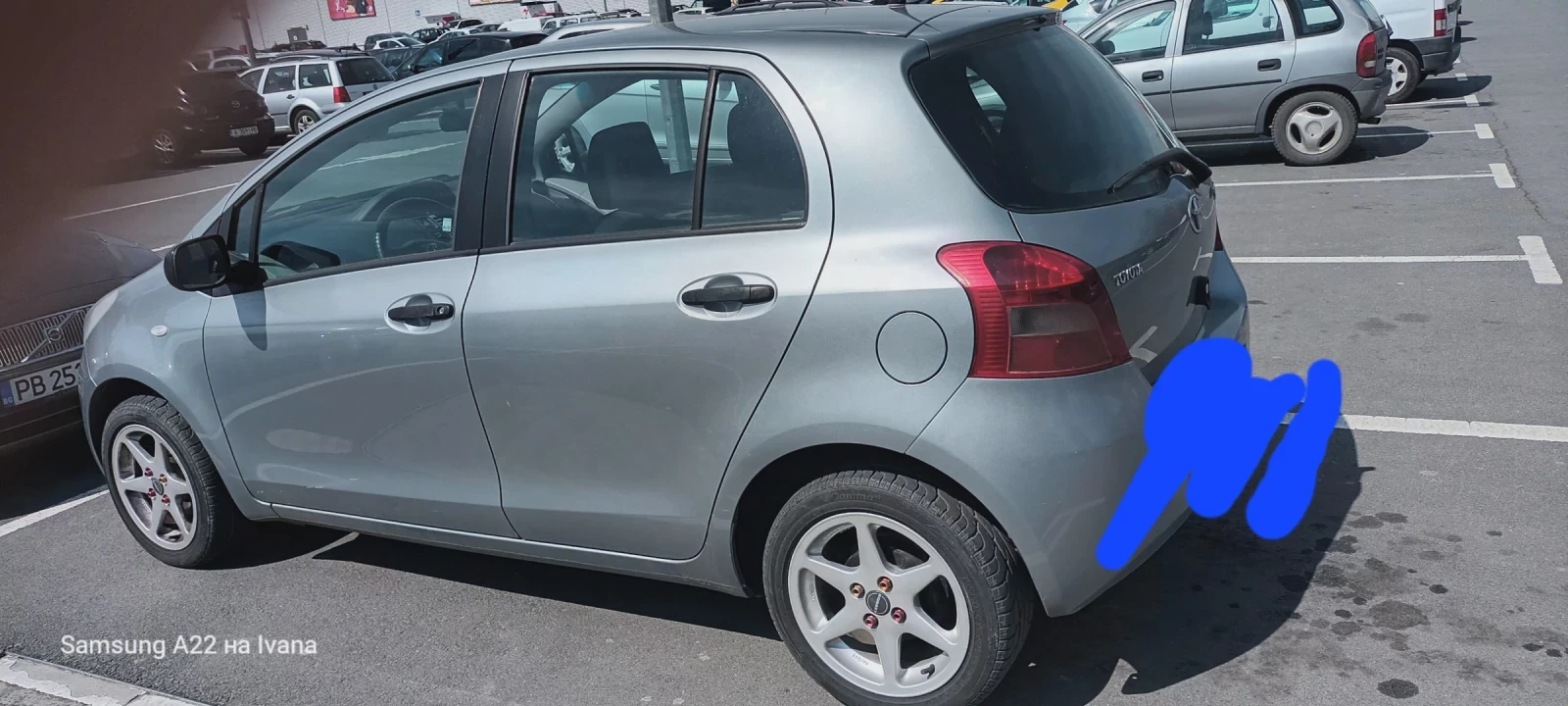 Toyota Yaris  - изображение 5