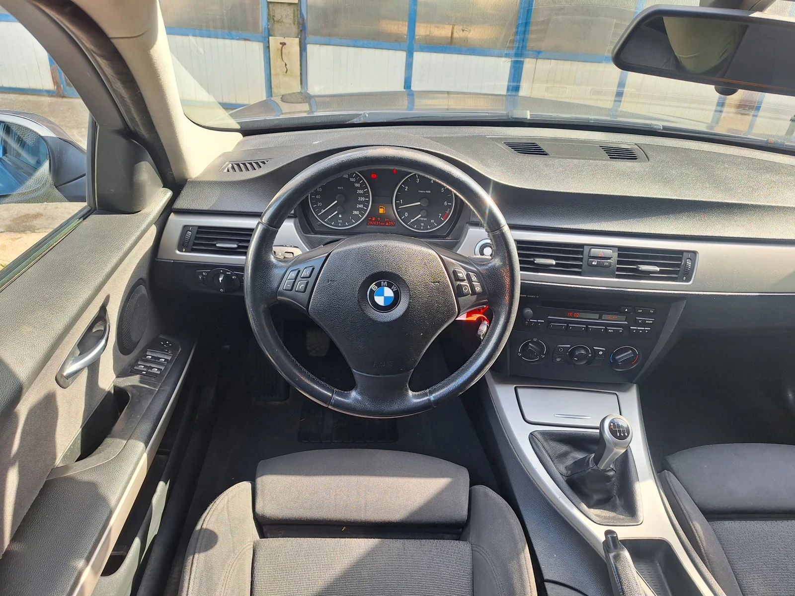 BMW 318 1.8I 143kc. EU-4. 6-Ck. Сервз.История - изображение 9