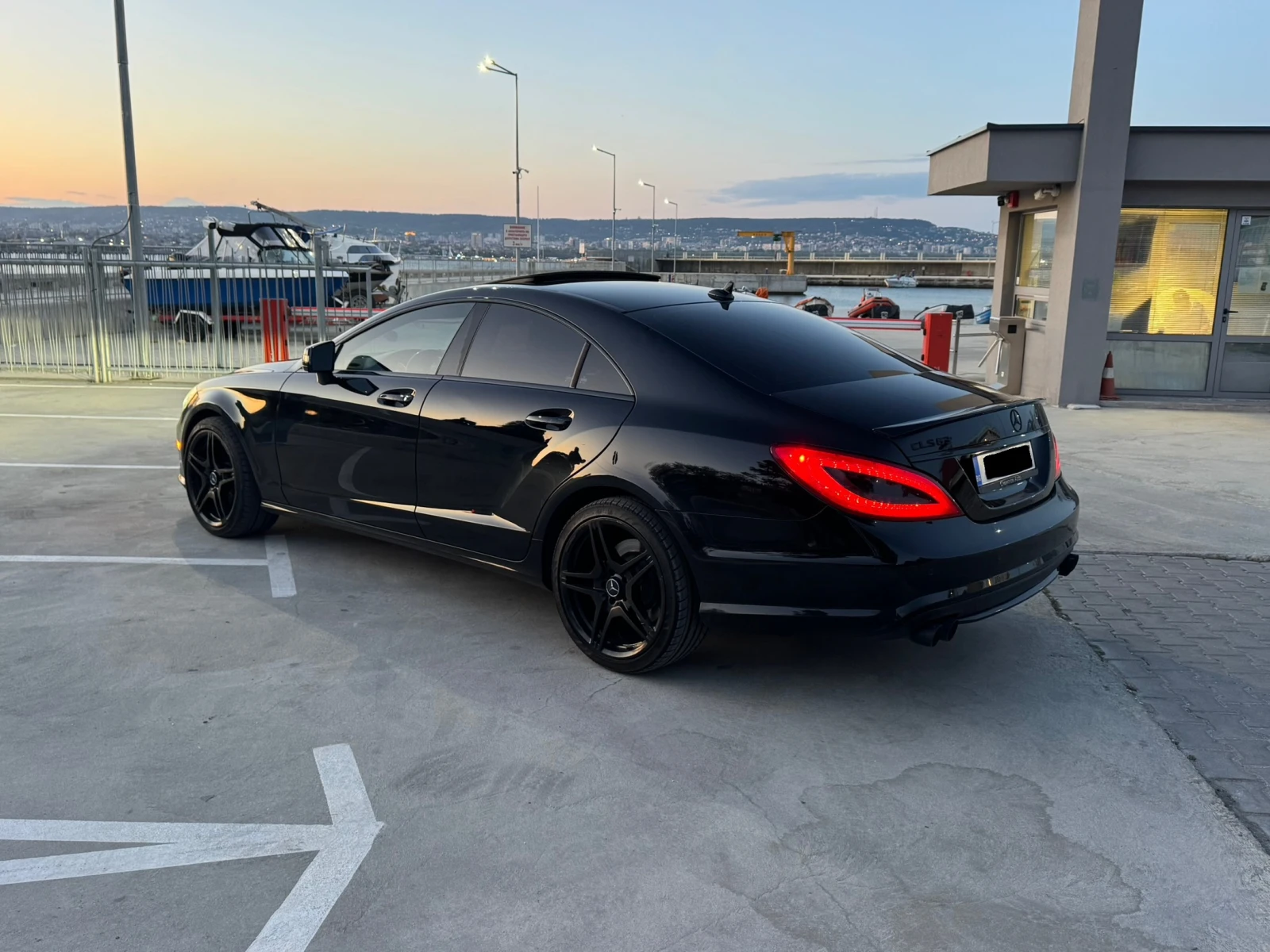Mercedes-Benz CLS 500 4.7 Bi-Turbo - изображение 2