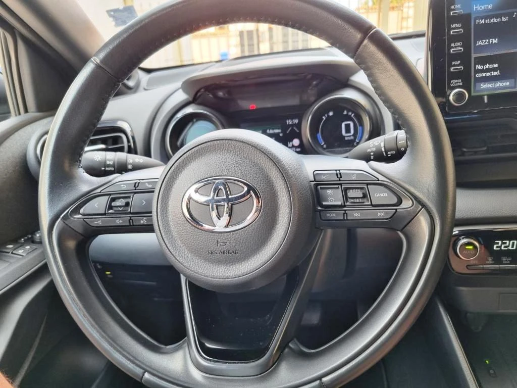 Toyota Yaris 1.5 hybrid | Mobile.bg � ����������� 15