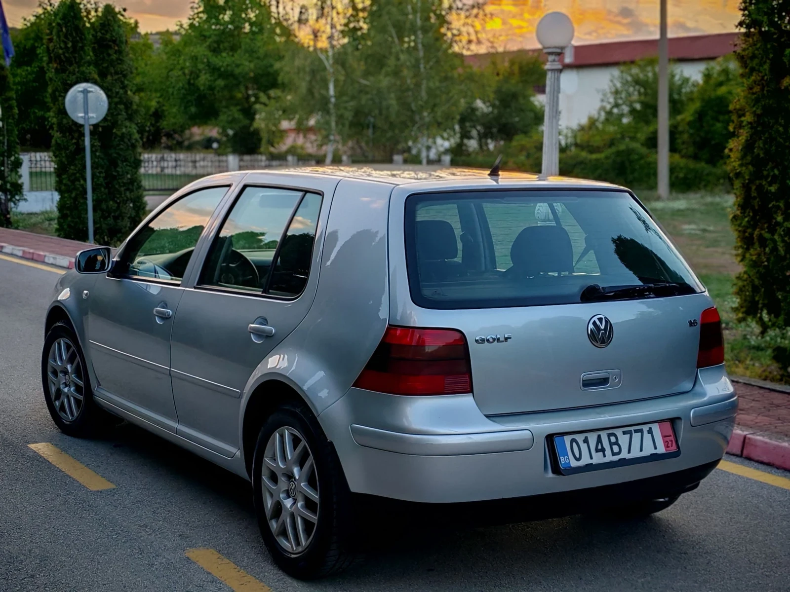 VW Golf 1.6I 16V(105)* FACELIFT* ГЕРМАНИЯ *  - изображение 4