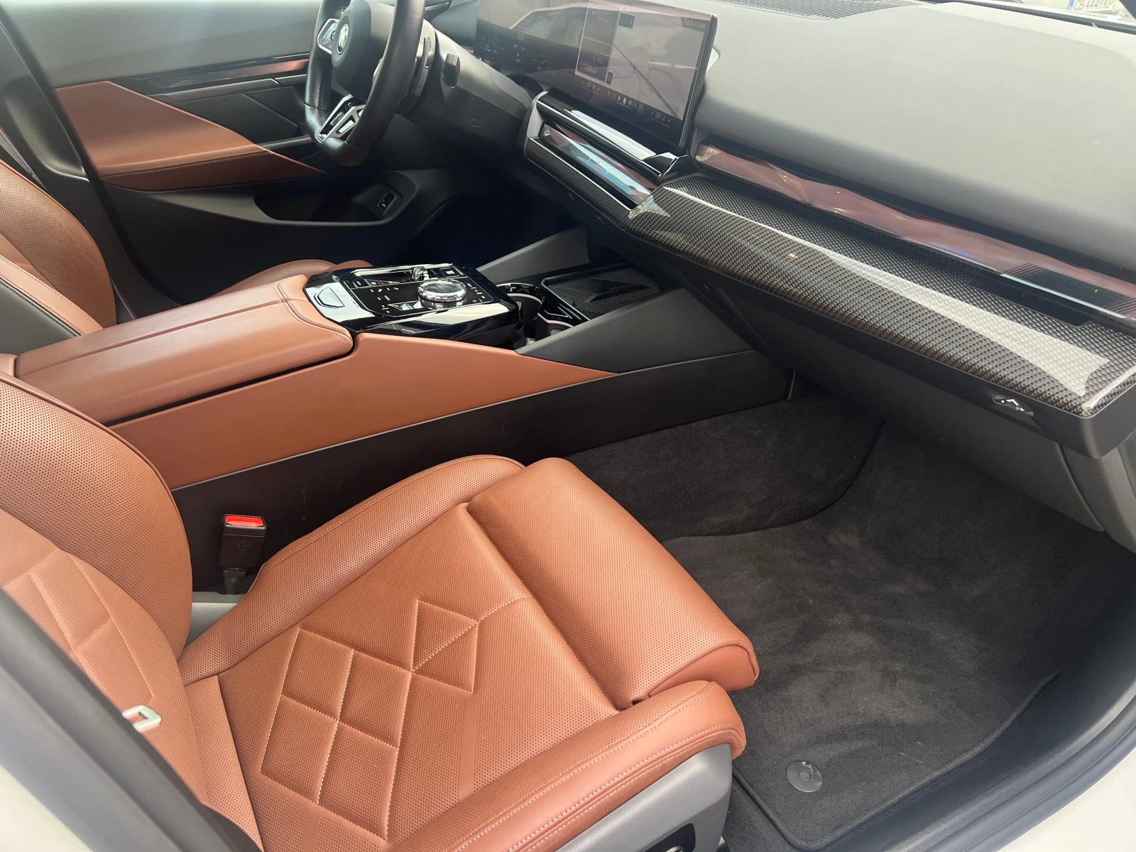 BMW 550 e xDrive | Mobile.bg   13