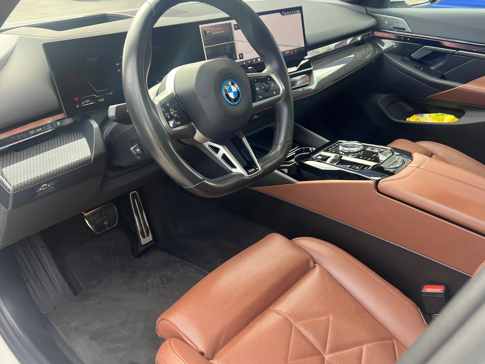 BMW 550 e xDrive | Mobile.bg   8