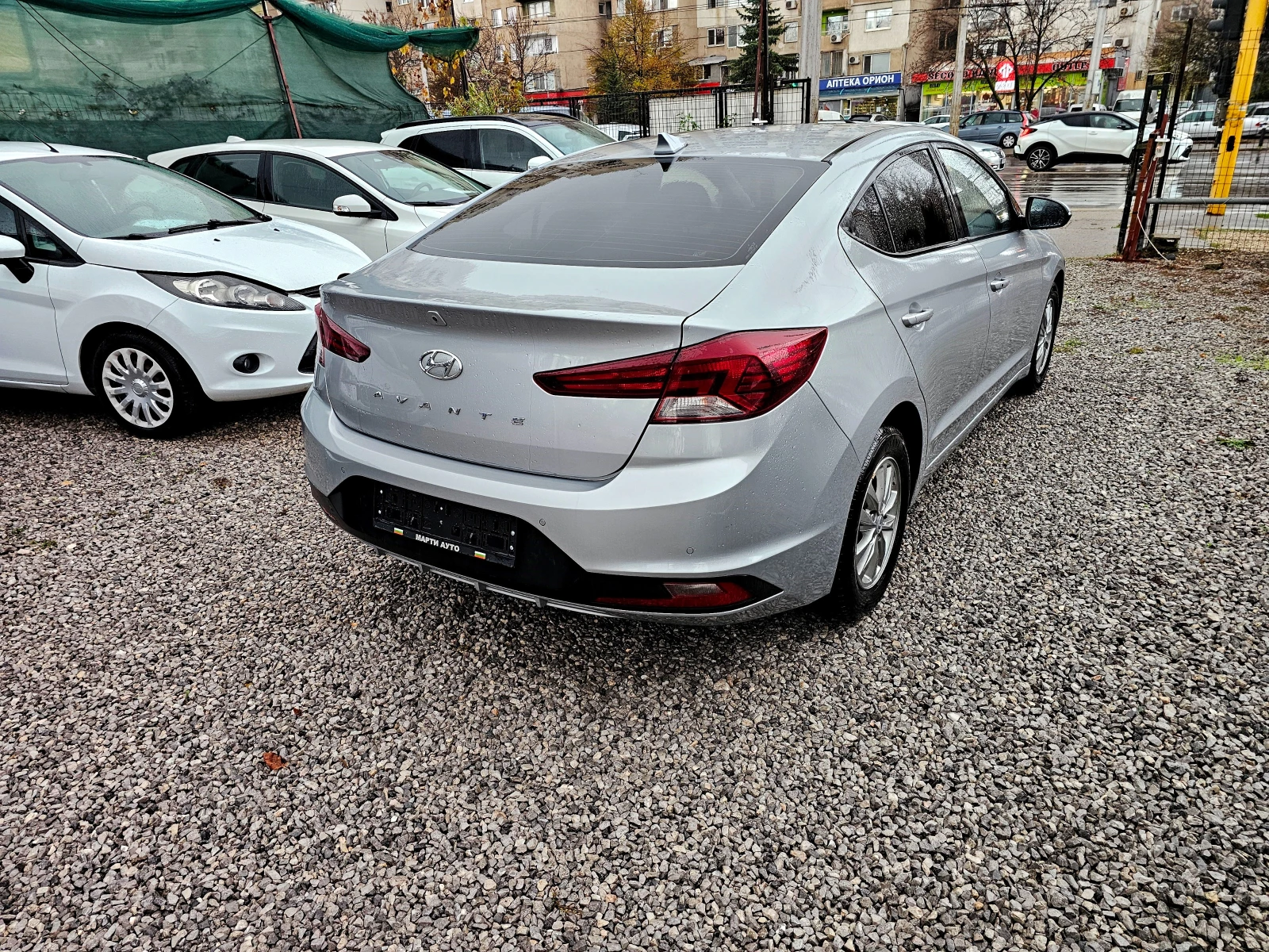 Hyundai Elantra 1.6i-121kc-ГАЗОВ-ИНЖ - изображение 7