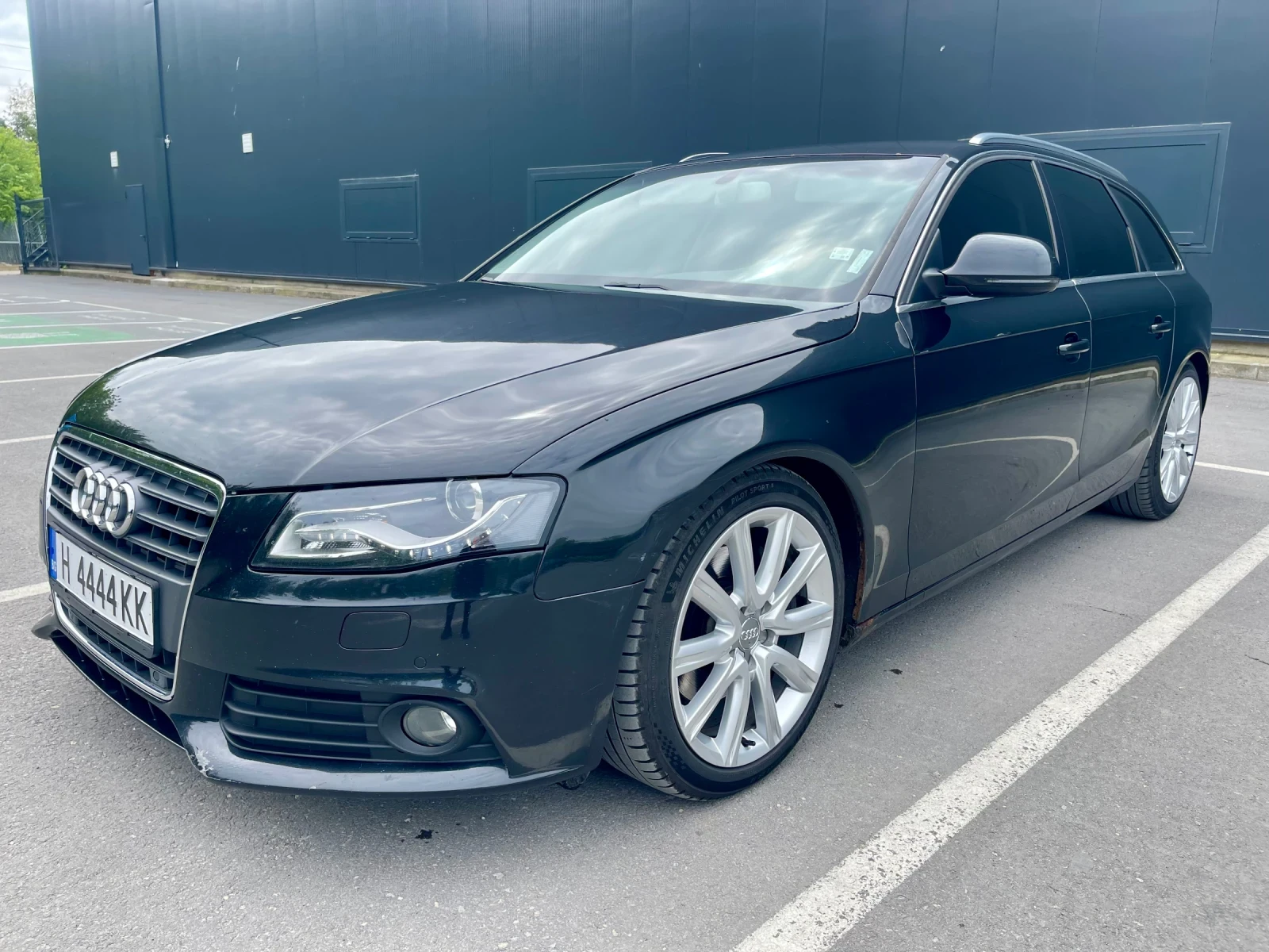 Audi A4 2.7tdi /LED /Теглич /Подгрев /Парктроник/Бартер