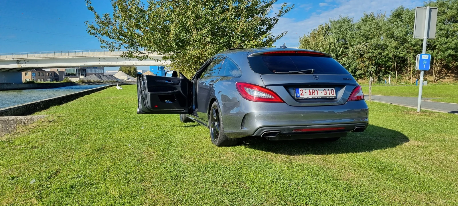 Mercedes-Benz CLS, снимка 2 - Автомобили и джипове - 53745971