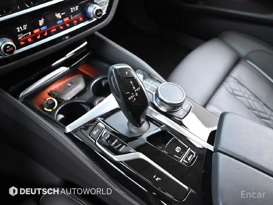 BMW 530 xDrive* Luxury* HARMAN KARDON* DISTRONIC* HEAD-UP* | Mobile.bg � ����������� 12