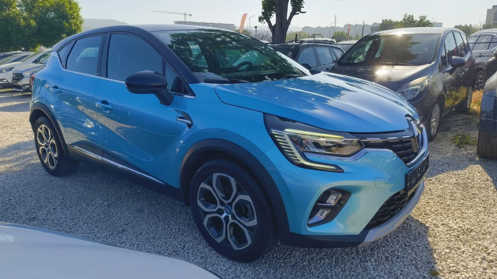 Renault Captur PLUG-IN HYBRID, снимка 2 - Автомобили и джипове - 54717725