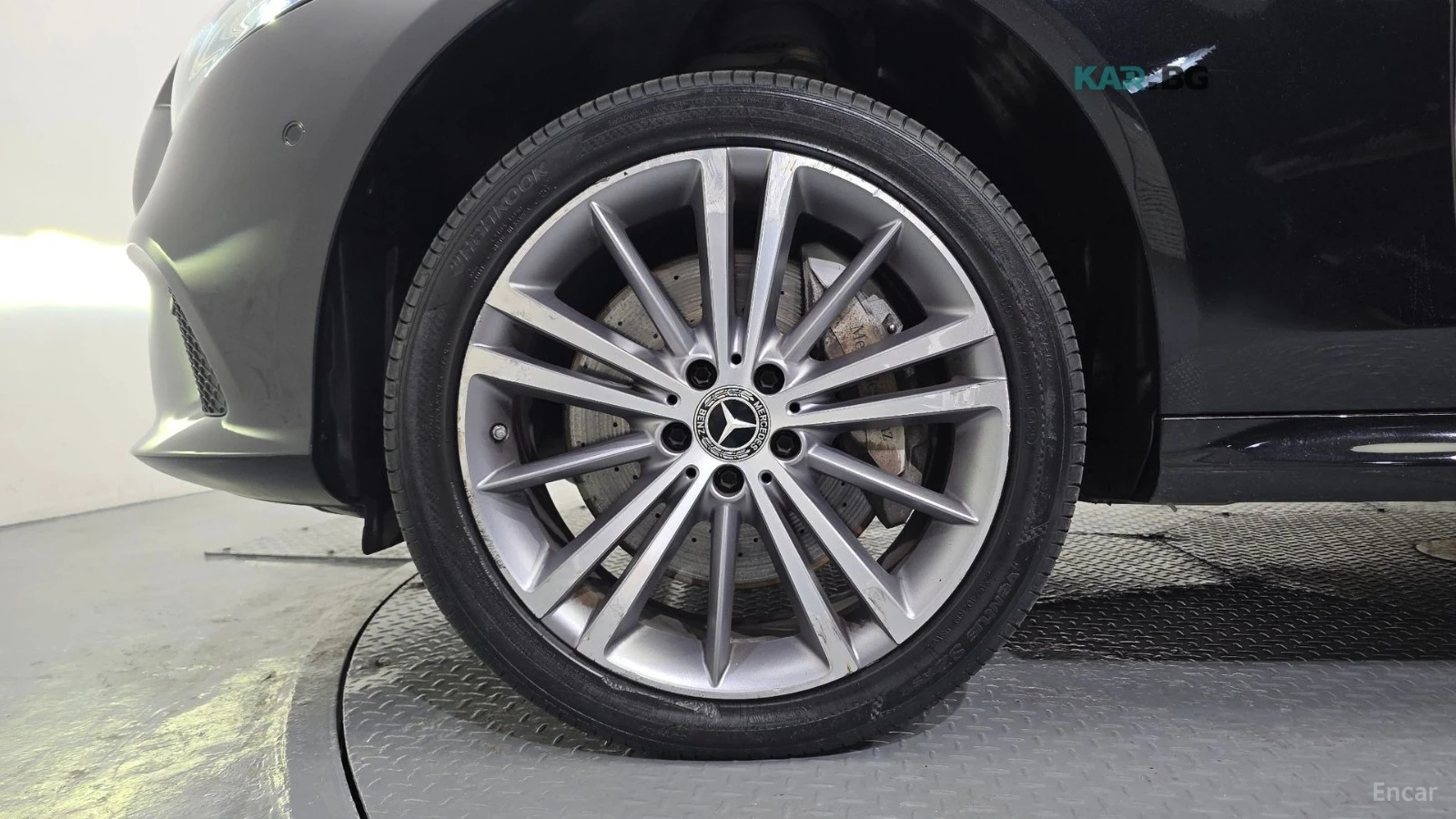 Mercedes-Benz CLS 400d* 360 КАМЕРА* ОБДУХВАНЕ* ПОДГРЕВ* HEADUP, снимка 5 - Автомобили и джипове - 54762314
