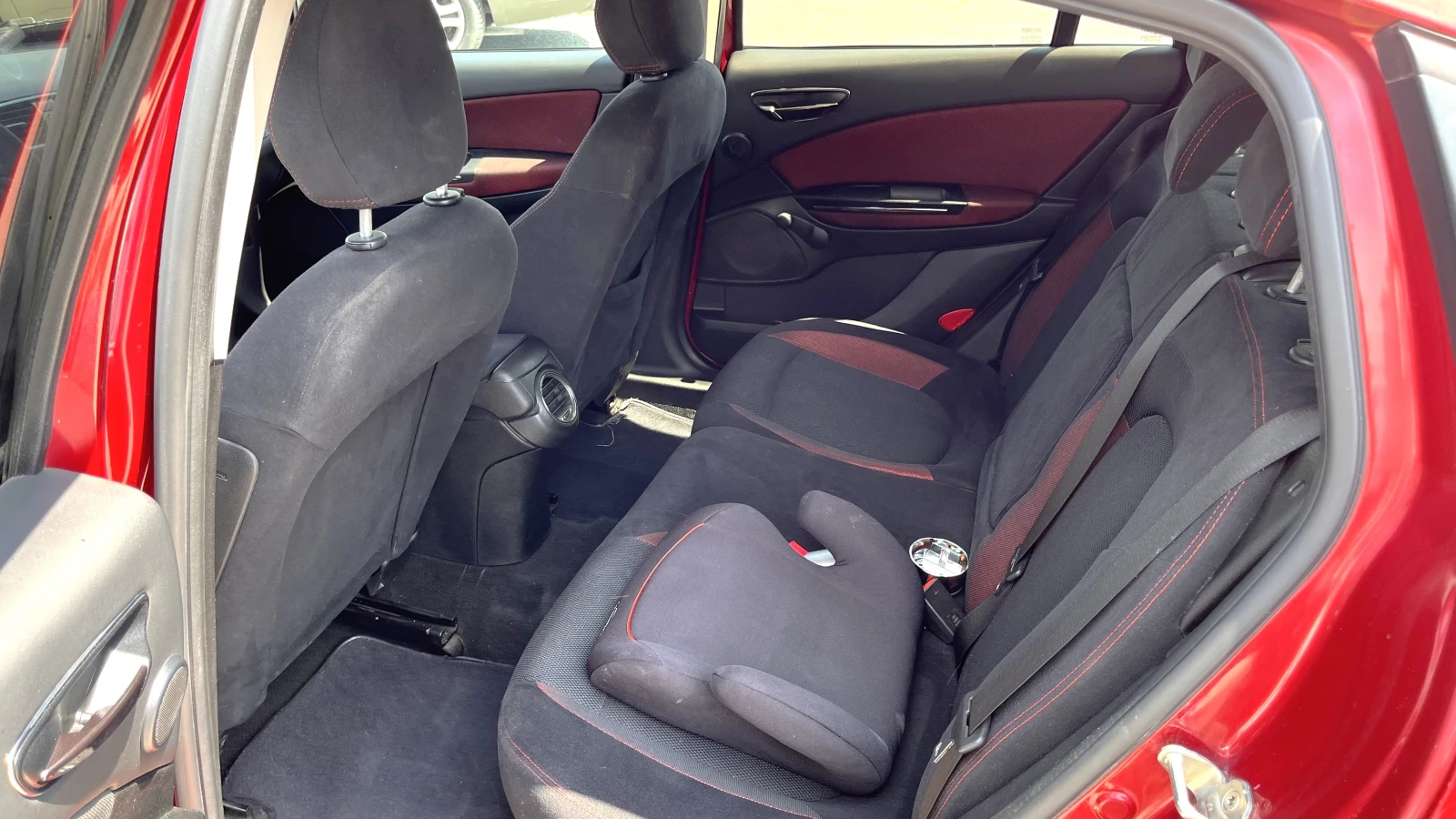 Fiat Bravo 1.9 Multijet, снимка 7 - Автомобили и джипове - 55130698