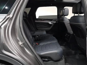 VW Touareg 3.0 DPY Automatic, снимка 10