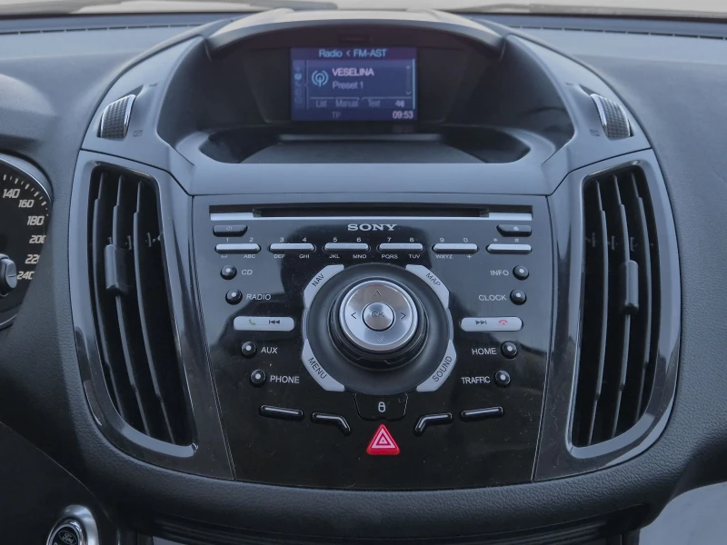 Ford Kuga 2.0 D, снимка 10 - Автомобили и джипове - 52389112