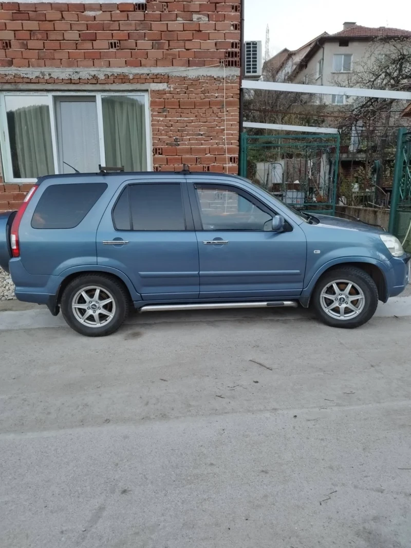 Honda Cr-v 2.2 CDI, снимка 3 - Автомобили и джипове - 52798732