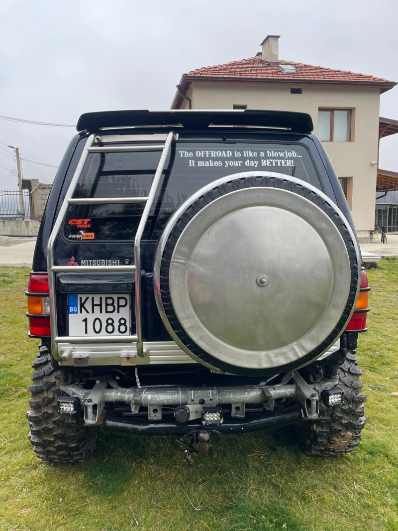 Mitsubishi Pajero 2.5 ТОП СЪСТОЯНИЕ, снимка 3 - Автомобили и джипове - 52876687