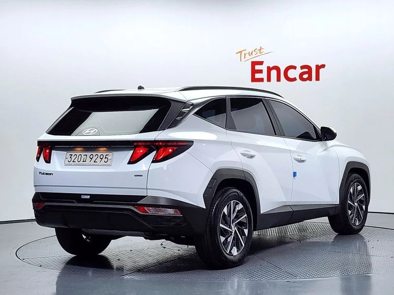 Hyundai Tucson Gasoline 1.6 Turbo 4WD| 177к.с.| ВКЛ.ТЕХНОТЕСТ, снимка 2 - Автомобили и джипове - 55387468