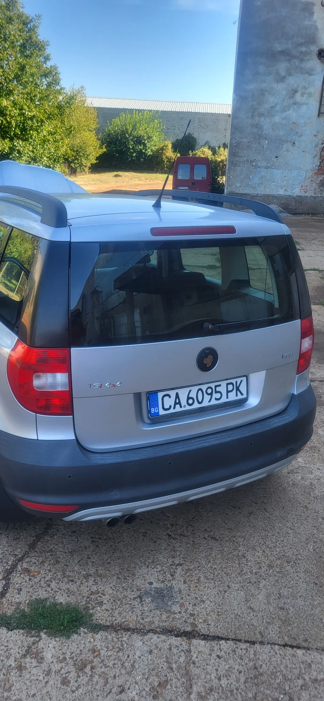 Skoda Yeti 1.8TFSI - изображение 7