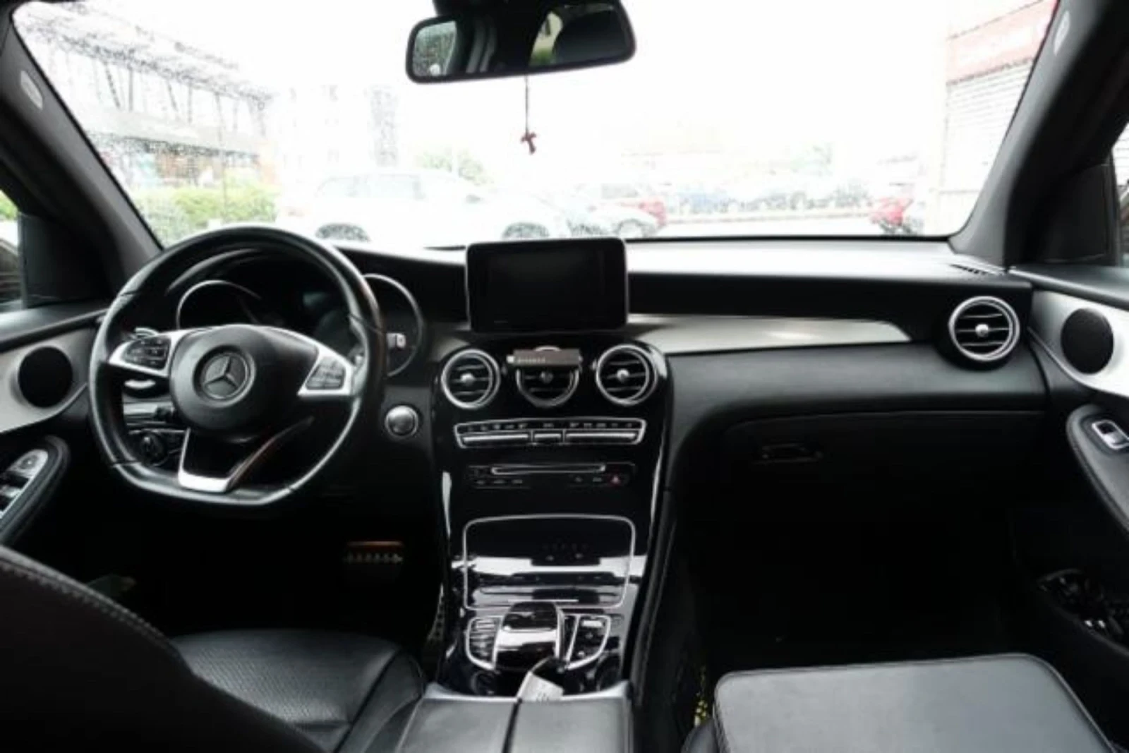 Mercedes-Benz GLC 250 AMG/229х.км/ШВЕЙЦАРИЯ  - изображение 8