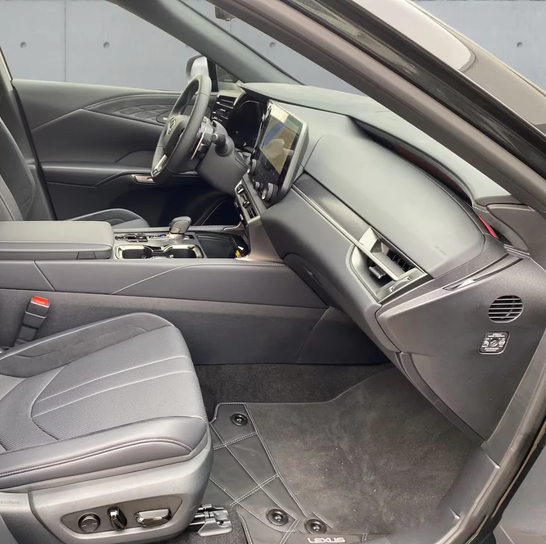 Lexus RX 500h F-SPORT/371HP/PANO/MEMO/360/HUD/M.LEV./KLESS/604g - изображение 7