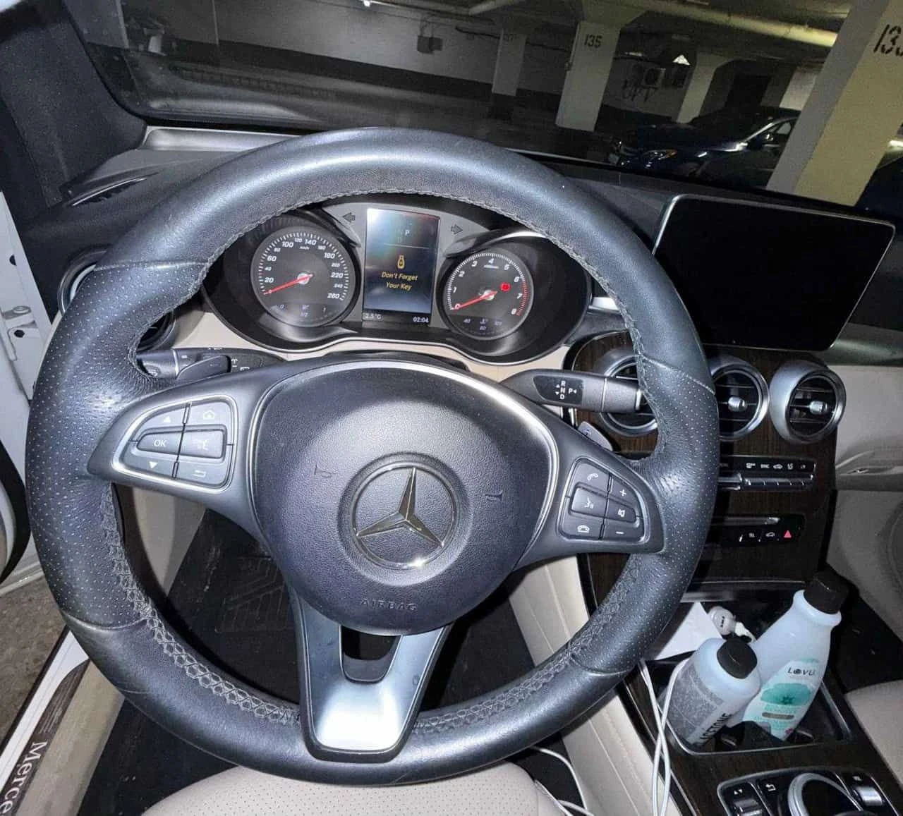 Mercedes-Benz GLC 300 * 4MATIC* БЕЗ ЗАБЕЛЕЖКИ* ПАНОРАМА* KEYLESS*  - изображение 7