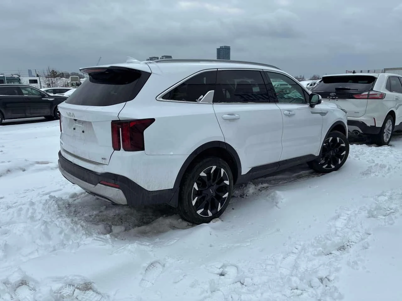 Kia Sorento  | AWD | DISTRONIC | ПОДГРЕВИ | CARFAX - изображение 3