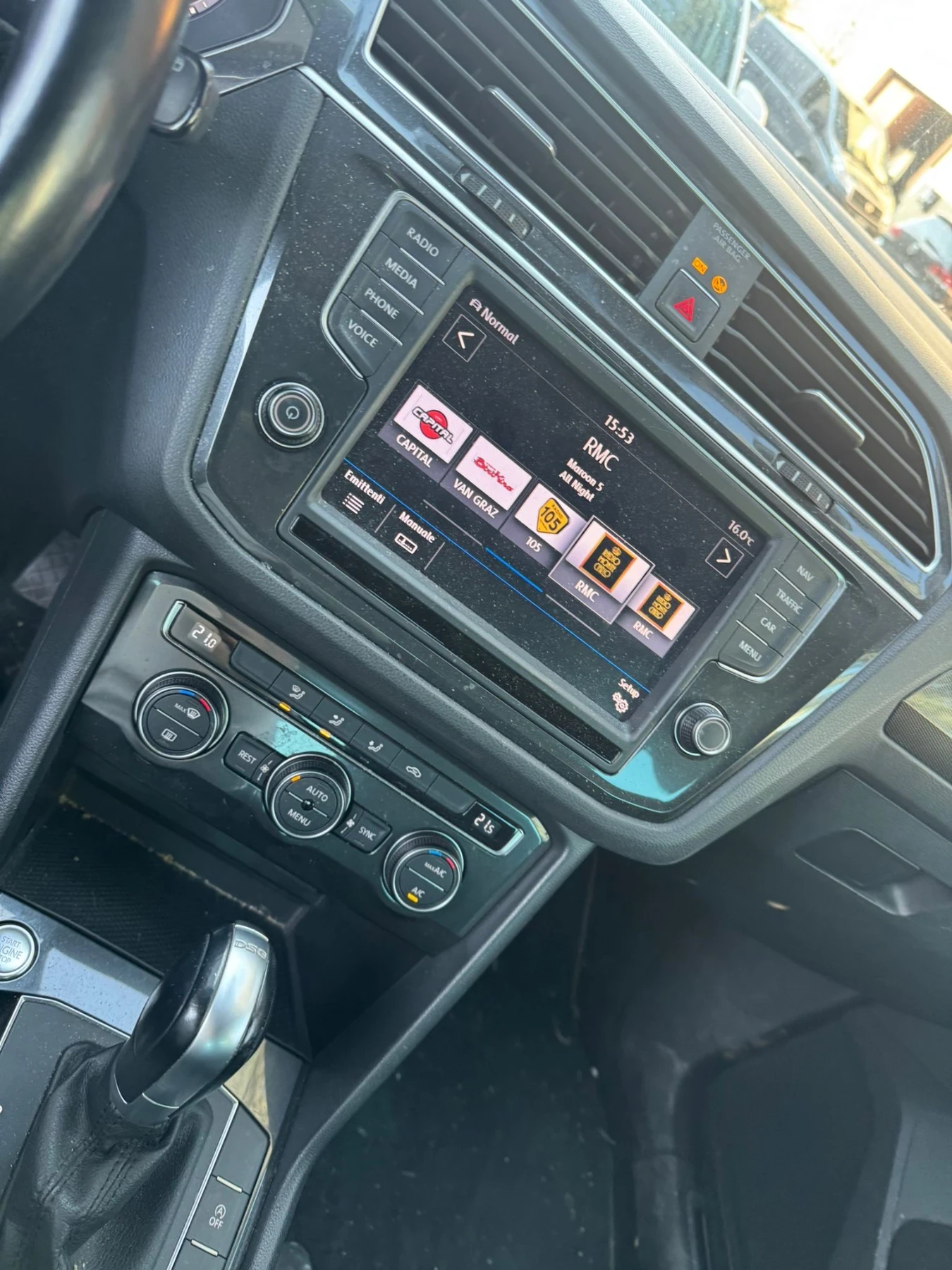 VW Tiguan (КАТО НОВА)^(4х4), снимка 8 - Автомобили и джипове - 53921750