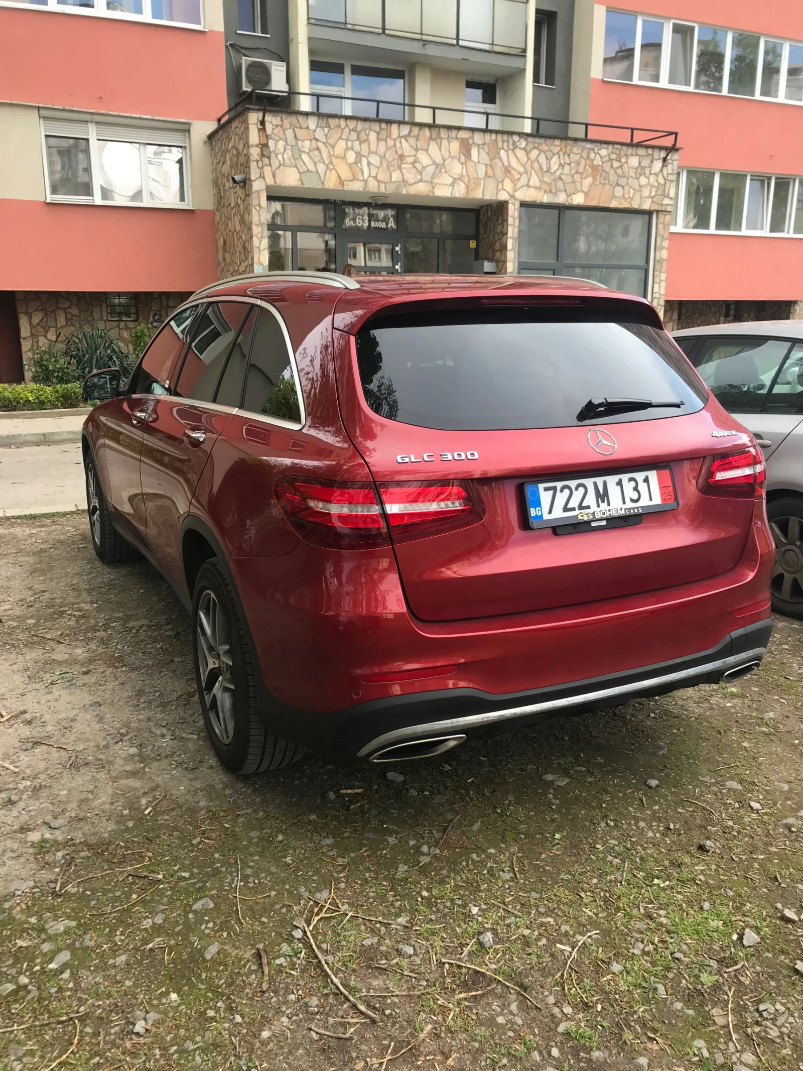 Mercedes-Benz GLC 300 AMG Line, снимка 7 - Автомобили и джипове - 54072805