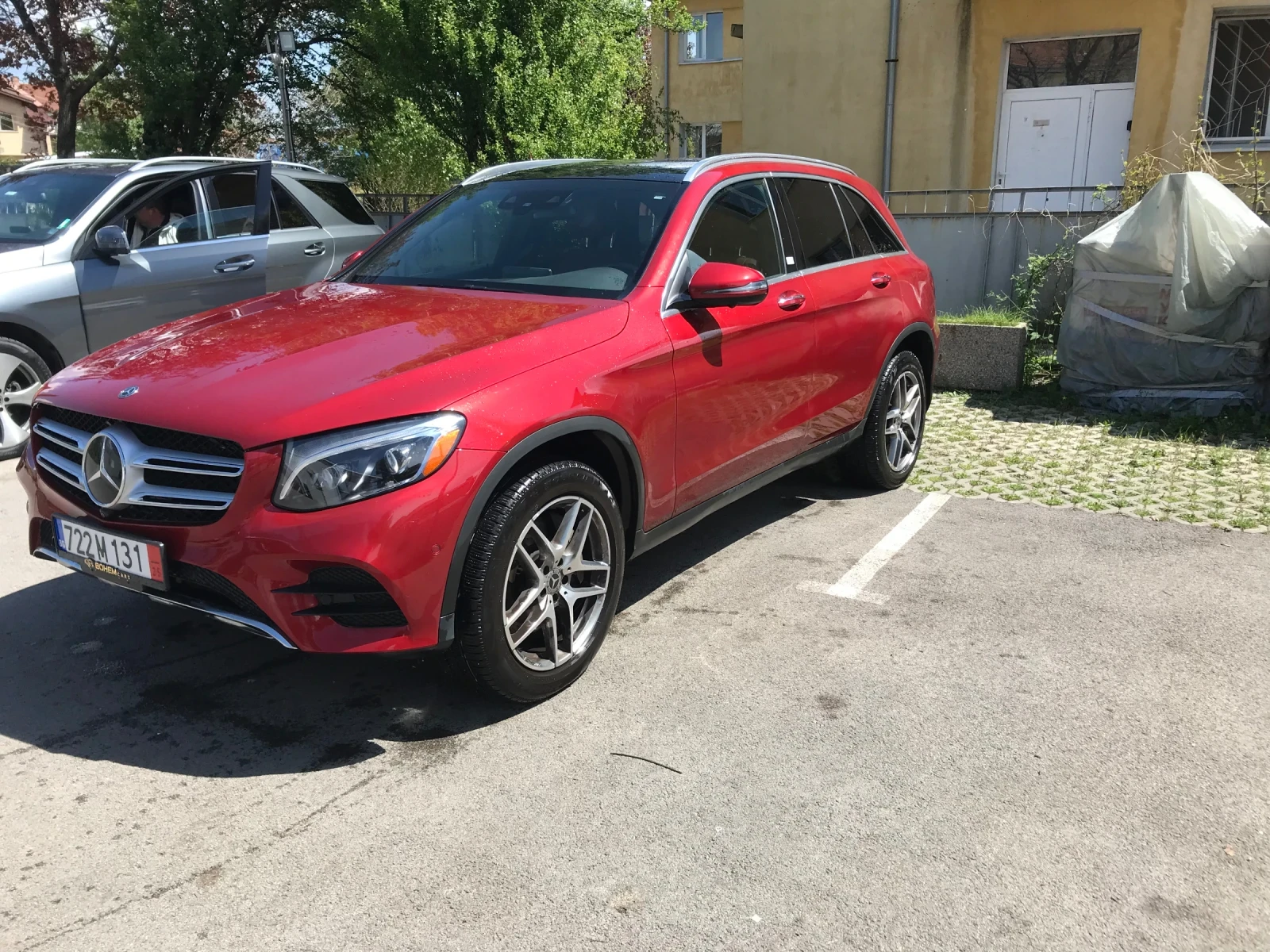 Mercedes-Benz GLC 300 AMG Line, снимка 11 - Автомобили и джипове - 54072805