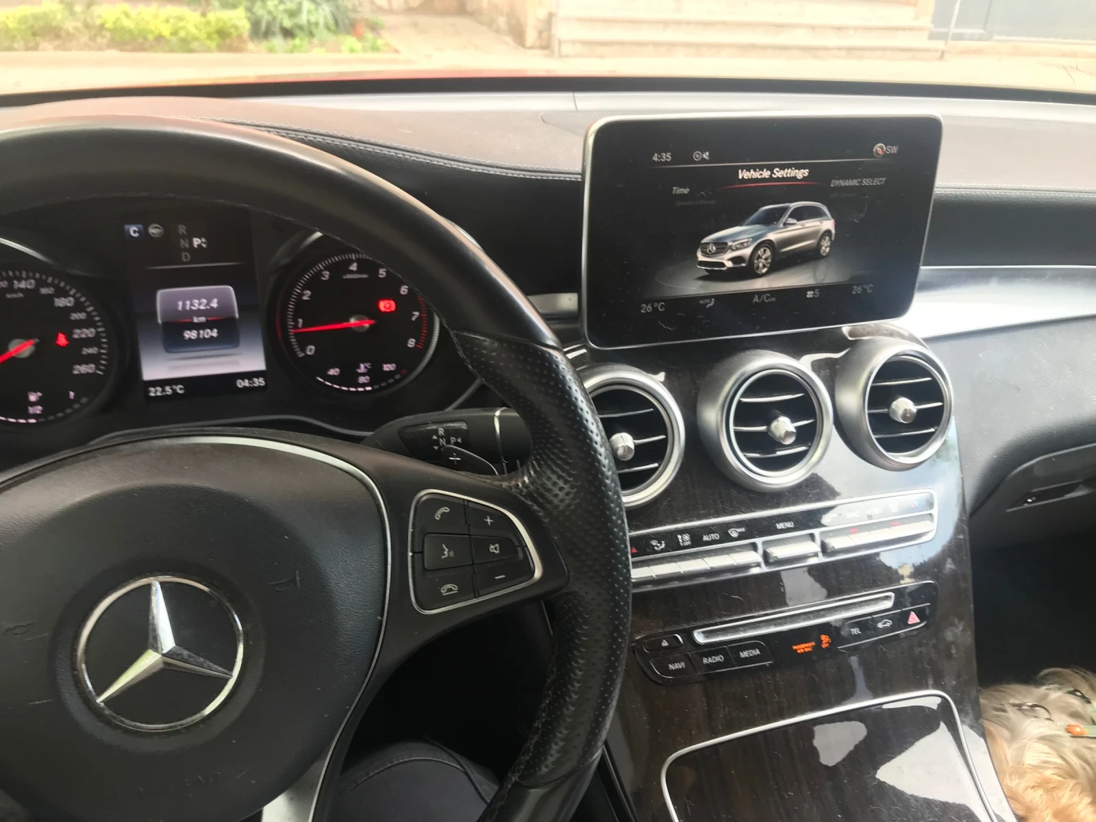 Mercedes-Benz GLC 300 AMG Line, снимка 3 - Автомобили и джипове - 54072805