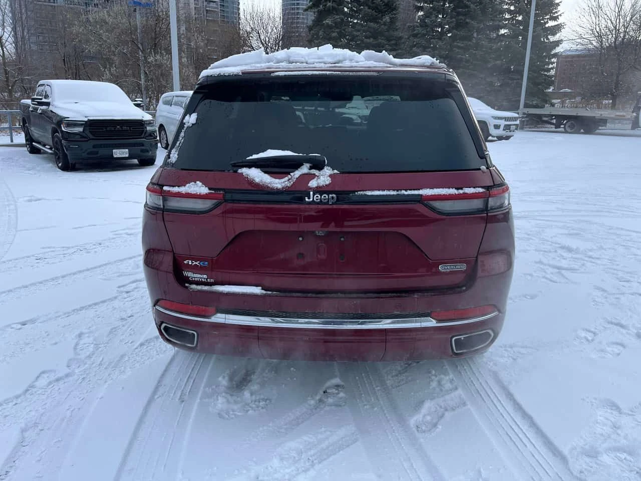 Jeep Grand cherokee * Overland * 2 КЛЮЧА* ПОДГРЕВ* KEYLESS* , снимка 4 - Автомобили и джипове - 54143289