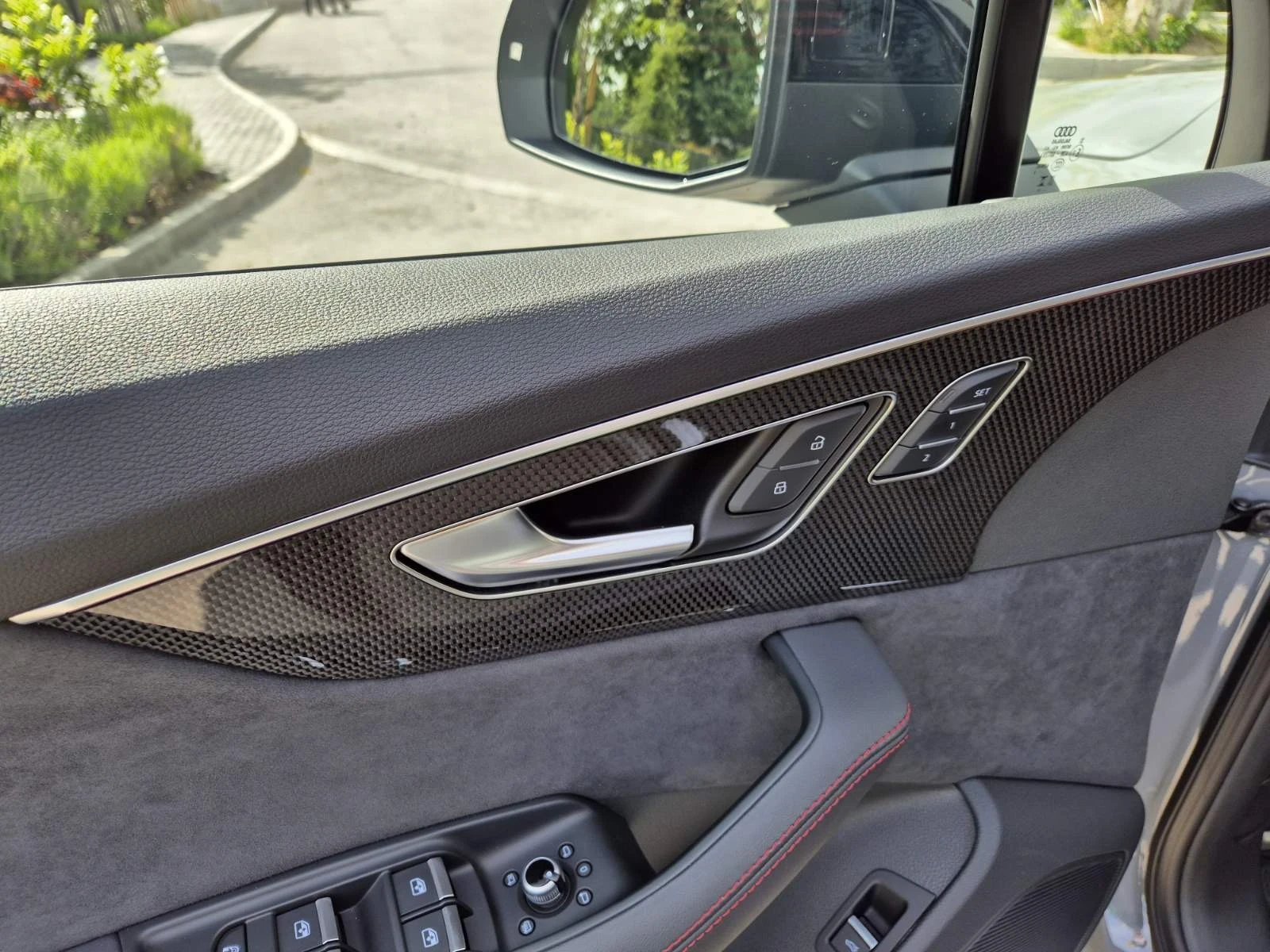 Audi SQ7, снимка 10 - Автомобили и джипове - 54675378