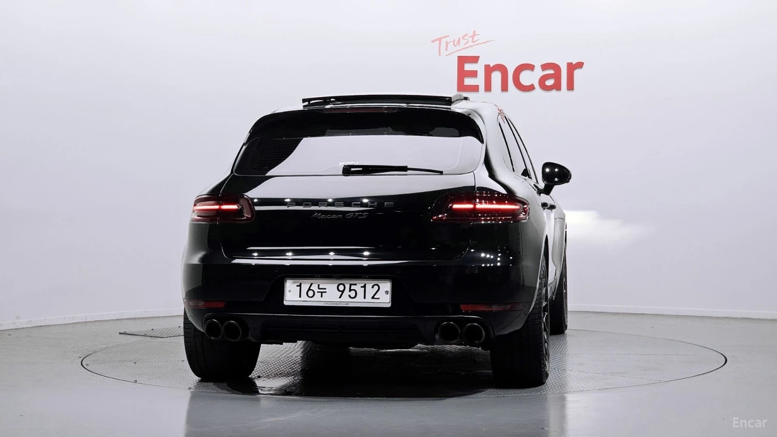 Porsche Macan GTS* КОЖА* ОБДУХВ* ПАНО* 360, снимка 4 - Автомобили и джипове - 55431391