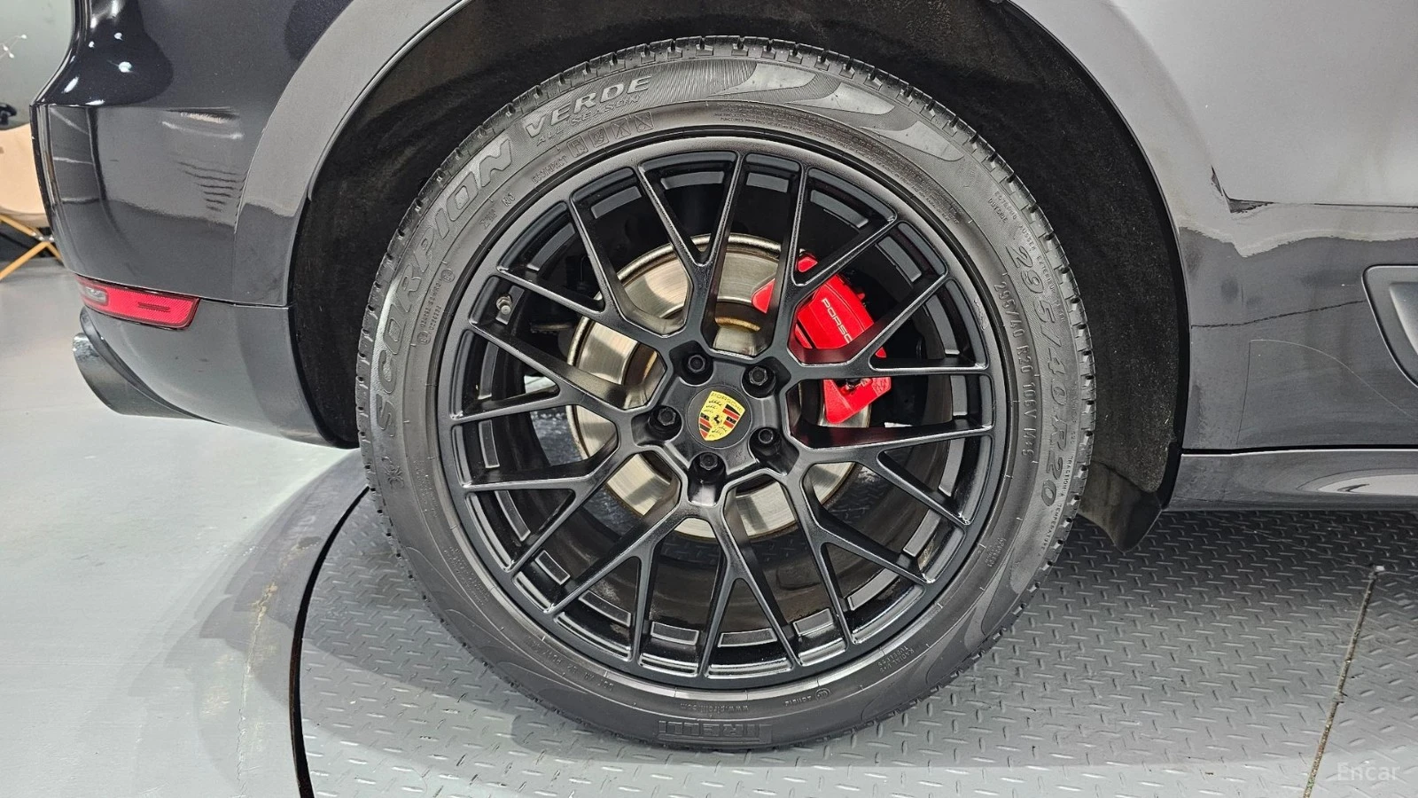 Porsche Macan GTS* КОЖА* ОБДУХВ* ПАНО* 360, снимка 5 - Автомобили и джипове - 55431391
