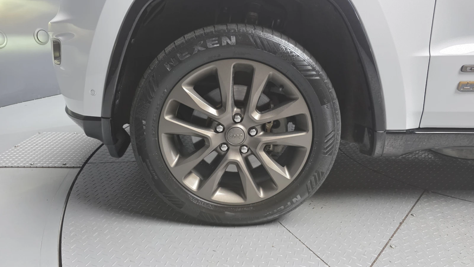 Jeep Cherokee 3.0* BLIND SPOT* ЕЛ. БАГАЖНИК* ЛЮК* КРАЙНА ЦЕНА, снимка 5 - Автомобили и джипове - 55594824