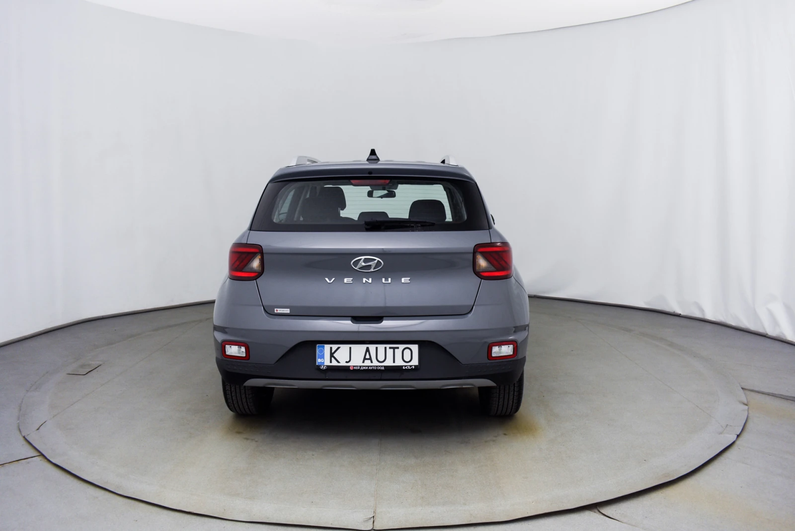 Hyundai Tucson 1.6, снимка 4 - Автомобили и джипове - 56269756