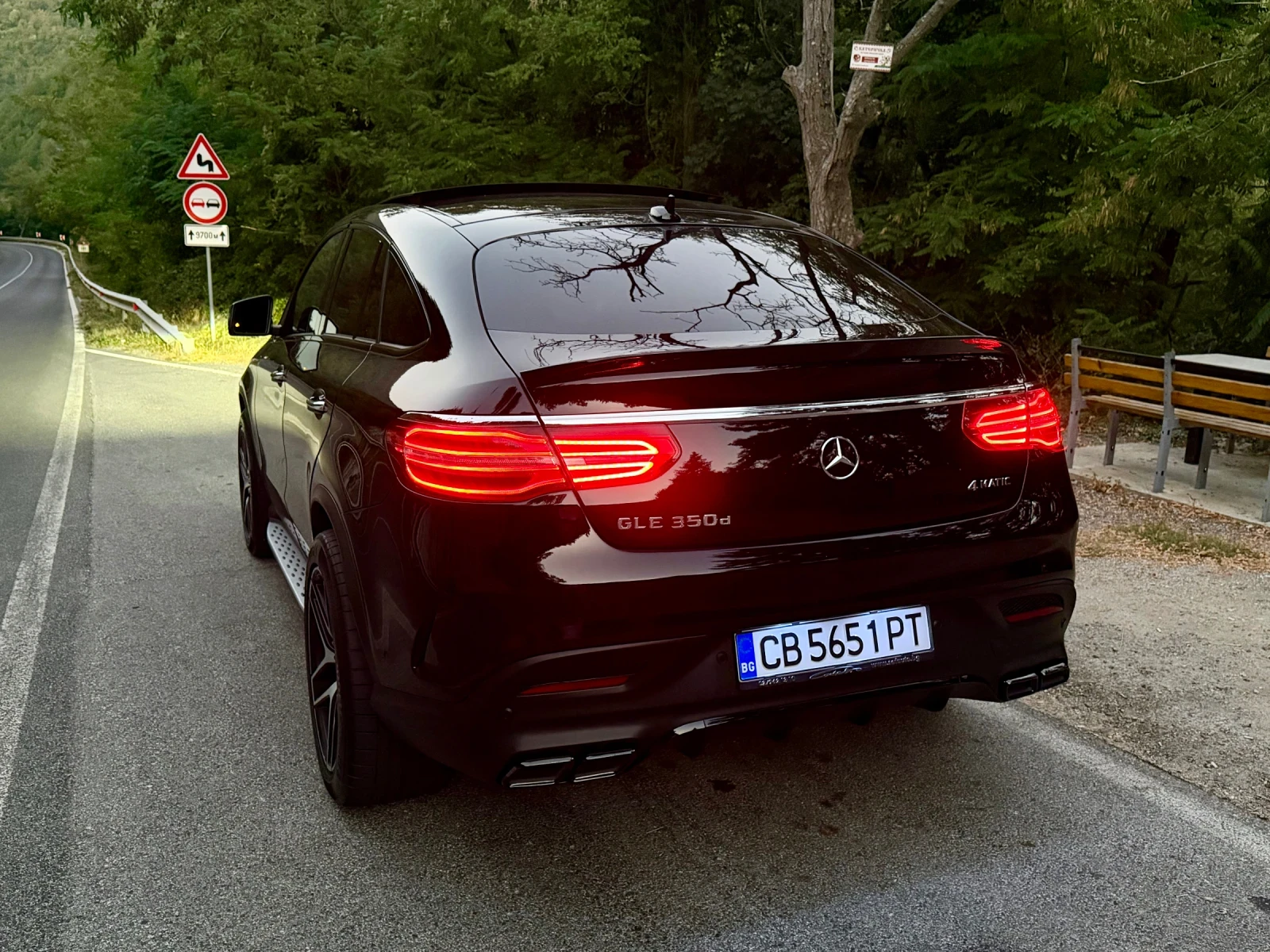 Mercedes-Benz GLE Coupe 350d 4Matic, снимка 4 - Автомобили и джипове - 56307966
