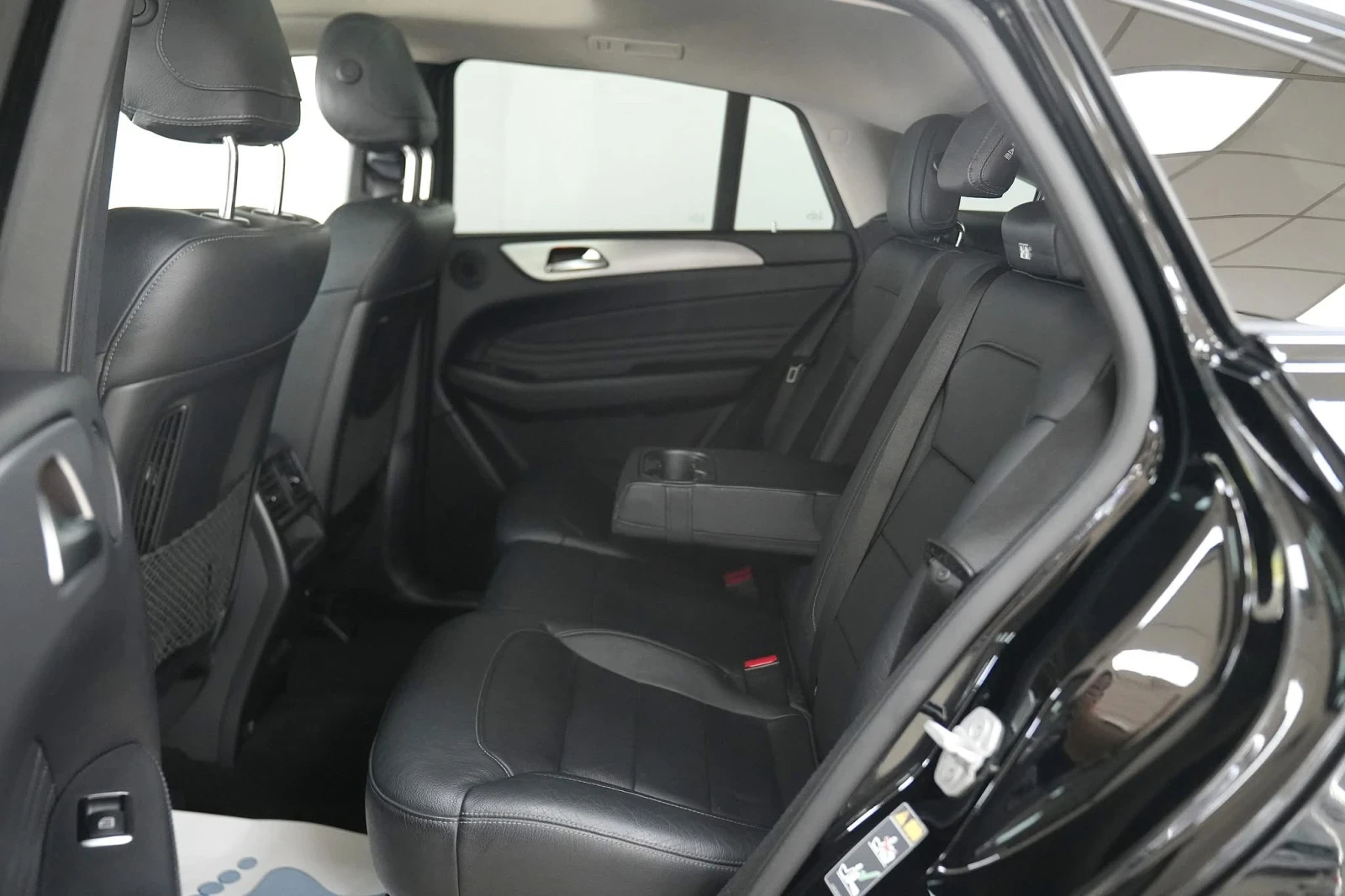 Mercedes-Benz GLE Coupe 350d 4Matic, снимка 9 - Автомобили и джипове - 56307966