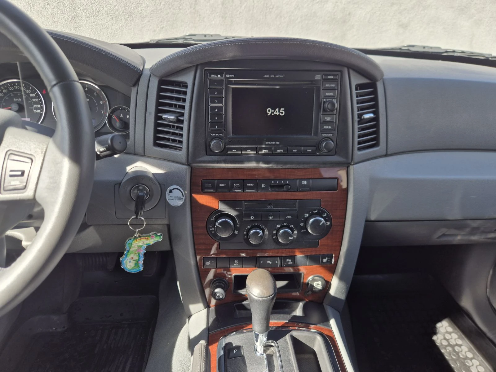 Jeep Grand cherokee 3.0 CRD, снимка 15 - Автомобили и джипове - 56578788