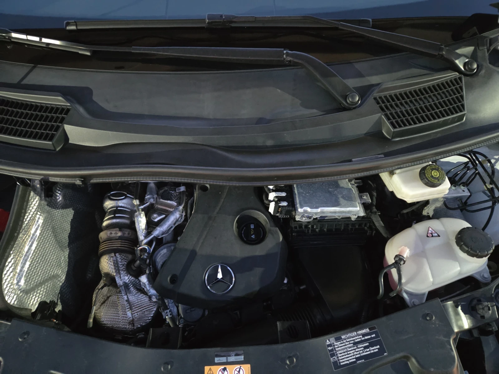 Mercedes-Benz Vito Vito 114cdi 9 места автоматик 9G-tronic, снимка 16 - Бусове и автобуси - 53818023