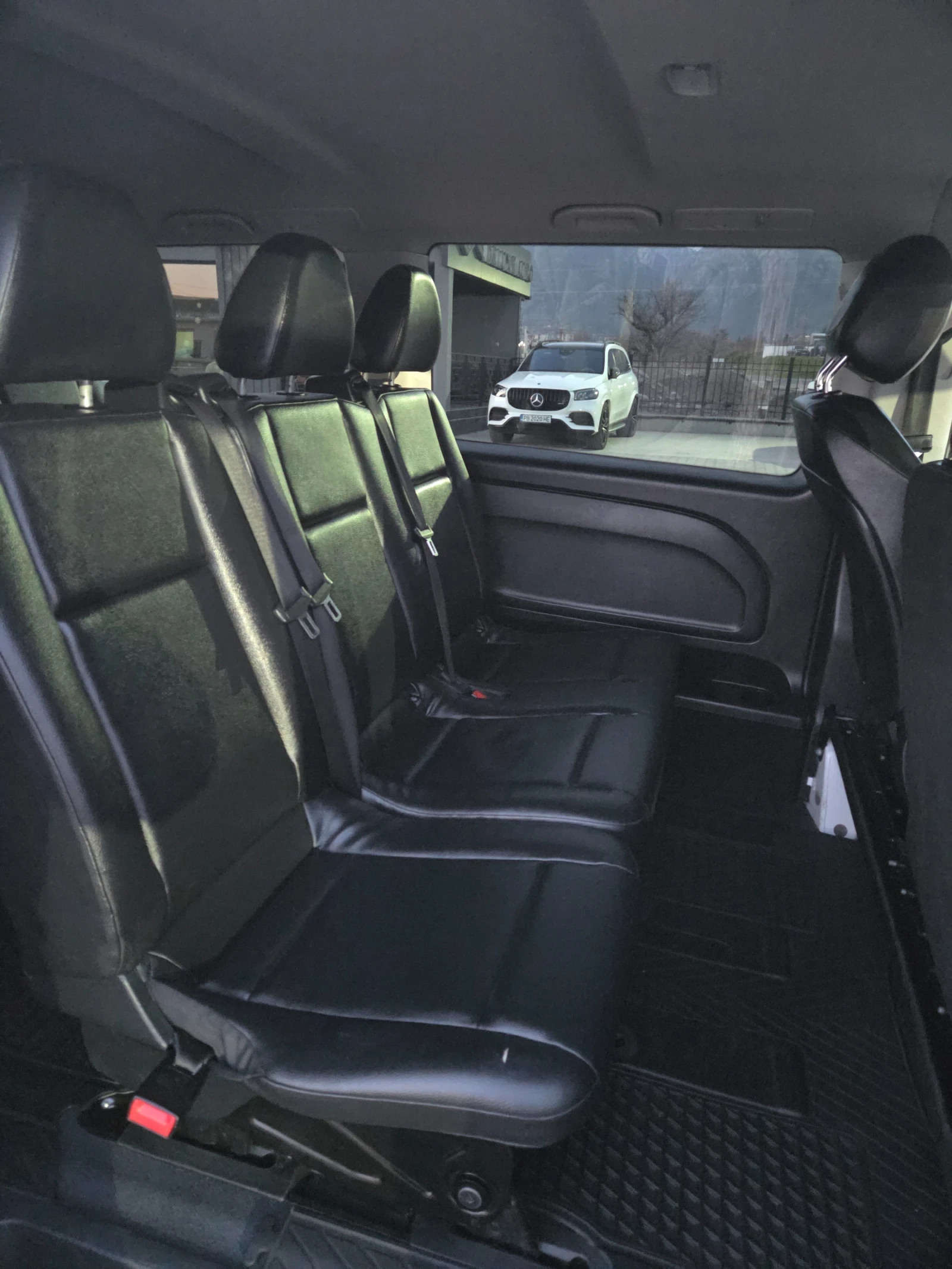 Mercedes-Benz Vito Vito 114cdi 9 места автоматик 9G-tronic, снимка 10 - Бусове и автобуси - 53818023