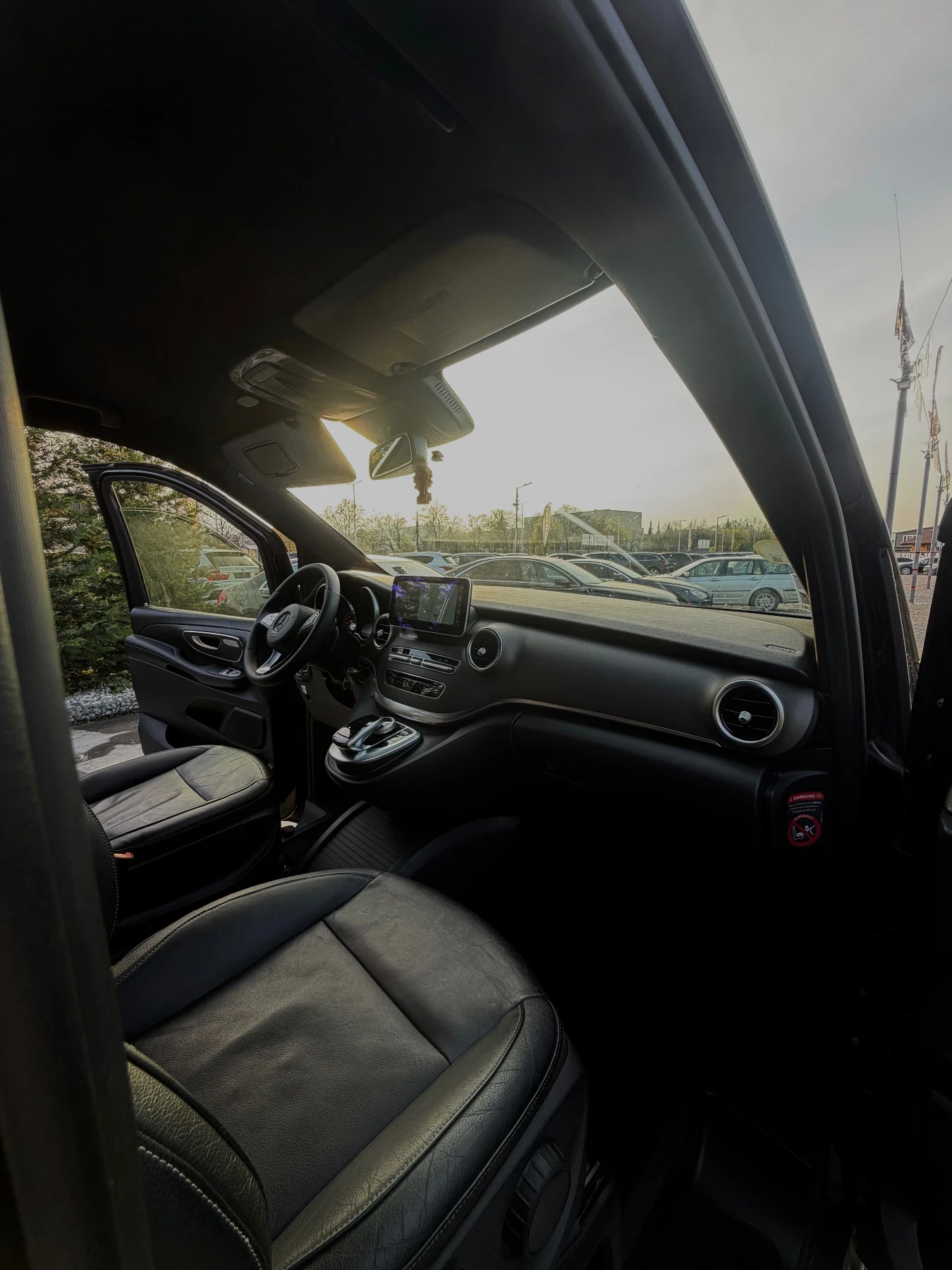 Mercedes-Benz V 220 FACELIFT!LIZING!TOP!, снимка 7 - Бусове и автобуси - 54314522