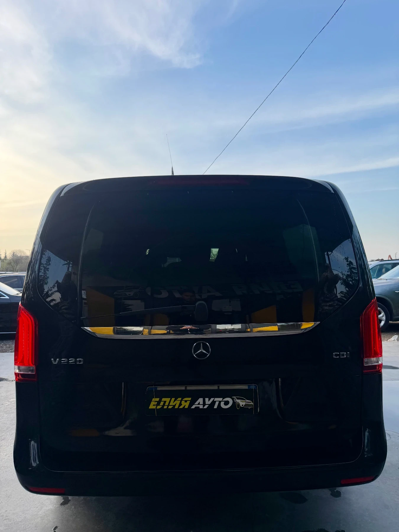 Mercedes-Benz V 220 FACELIFT!LIZING!TOP!, снимка 17 - Бусове и автобуси - 54314522