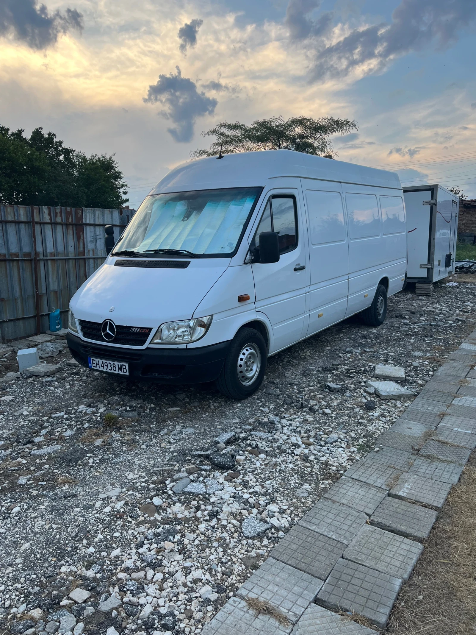 Mercedes-Benz Sprinter 311 2.2, снимка 2 - Бусове и автобуси - 55003544