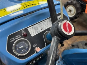 Трактор Hinomoto E18, снимка 5