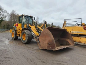       JCB 437 HT