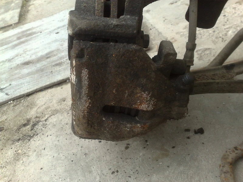 спирачен апарат преден десен за Форд Галакси 2.0