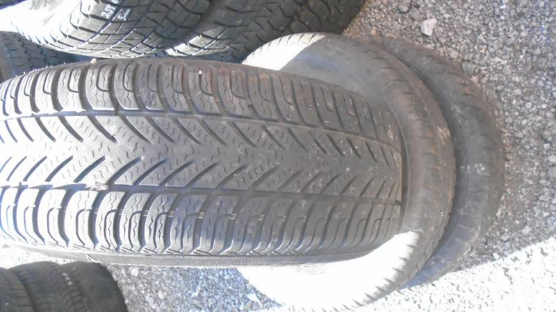 Гуми Всесезонни 215/65R16, снимка 2 - Гуми и джанти - 22767910