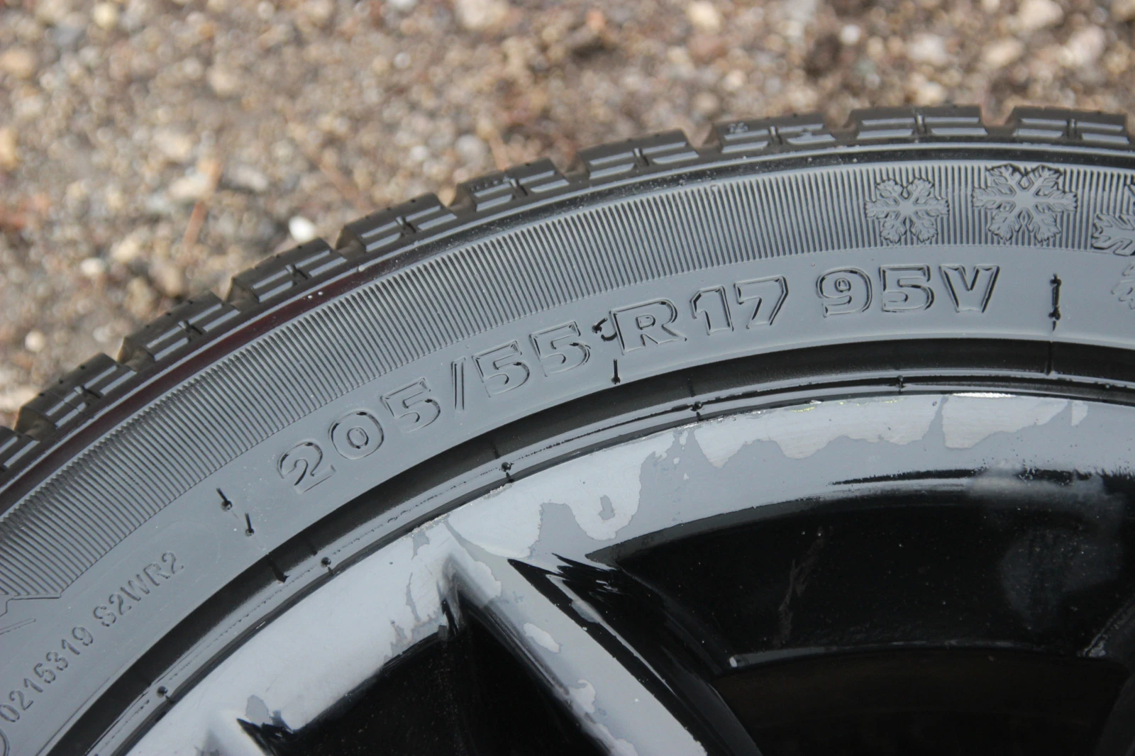    205/55R17  Mini Countryman | Mobile.bg   6