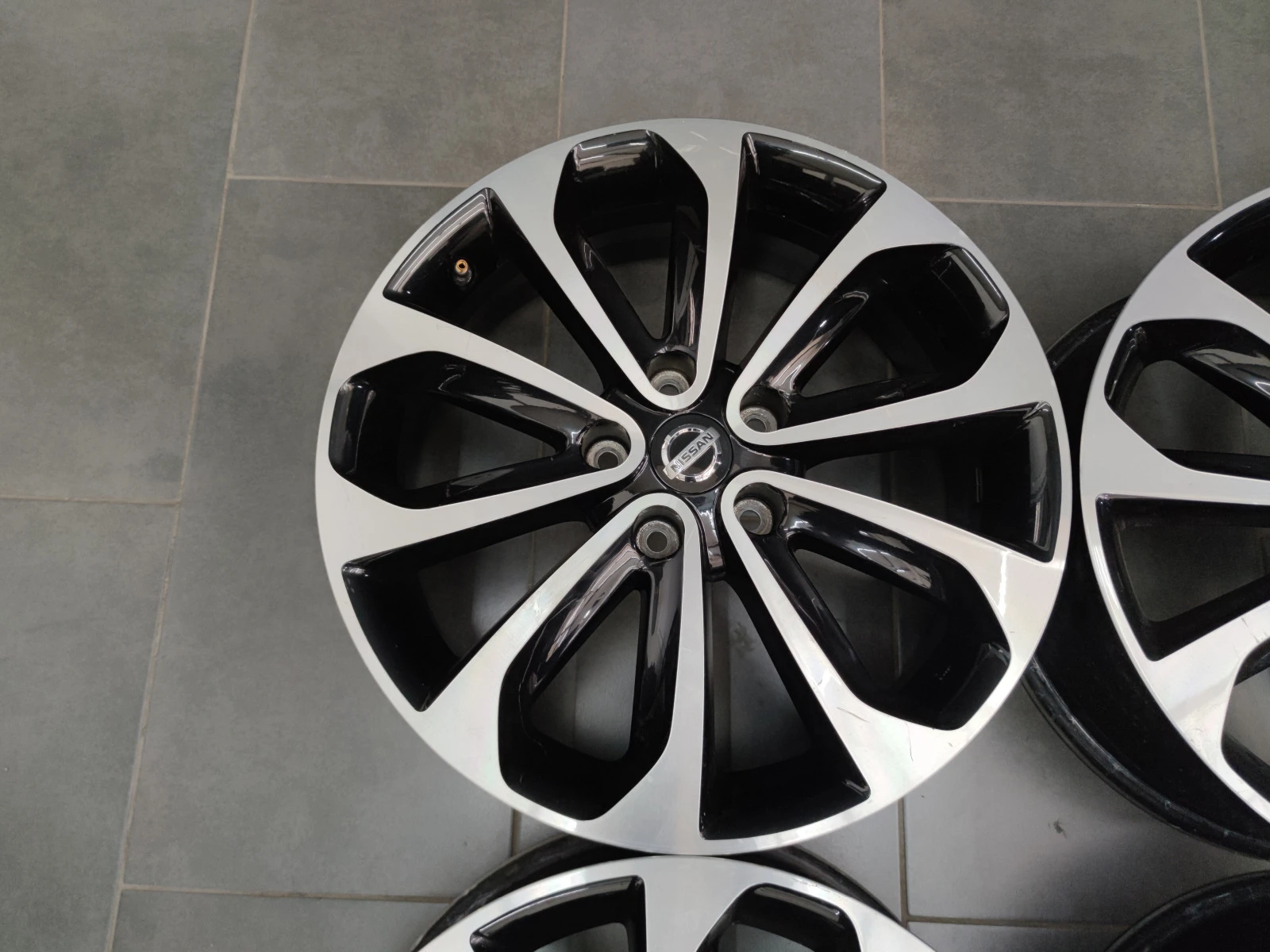   Nissan | Mobile.bg   5