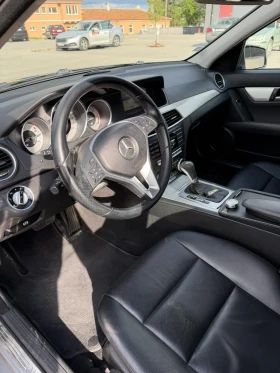 Mercedes-Benz C 200, снимка 3